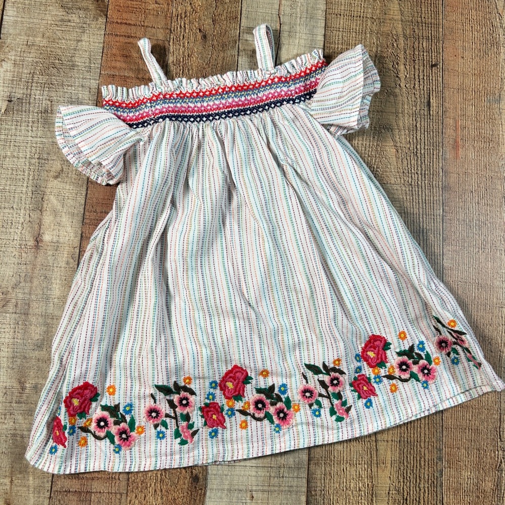 Zara Girls White Rainbow Stripe Floral Embroidered Smocked Dress Size 5 110cm